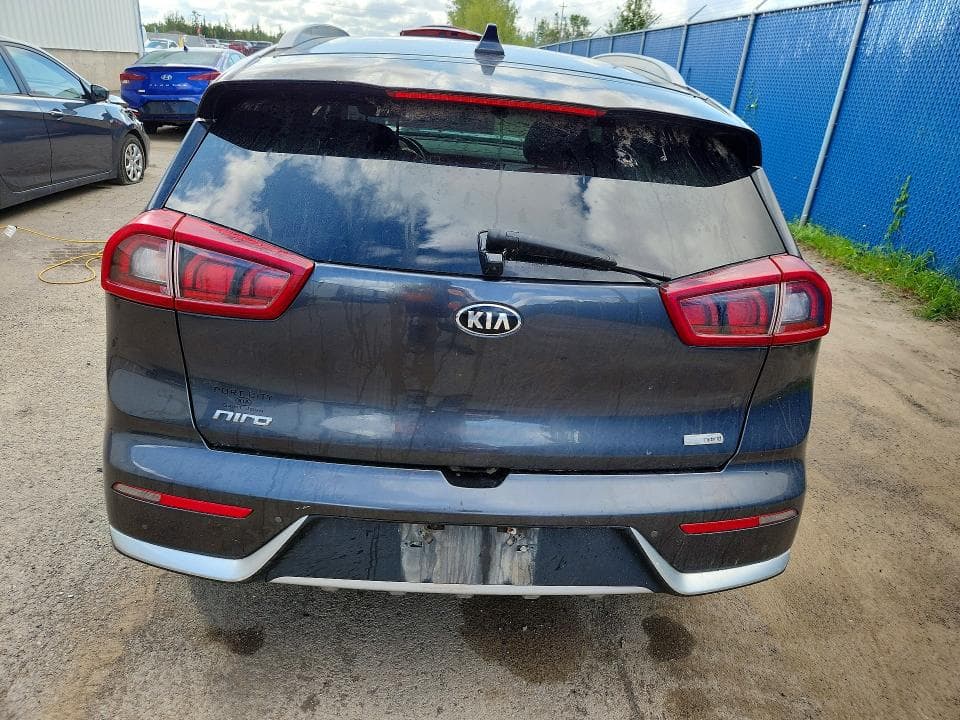 2018 KIA NIRO EX 6