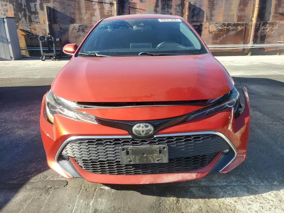 2019 TOYOTA COROLLA HATCHBACK XSE 5