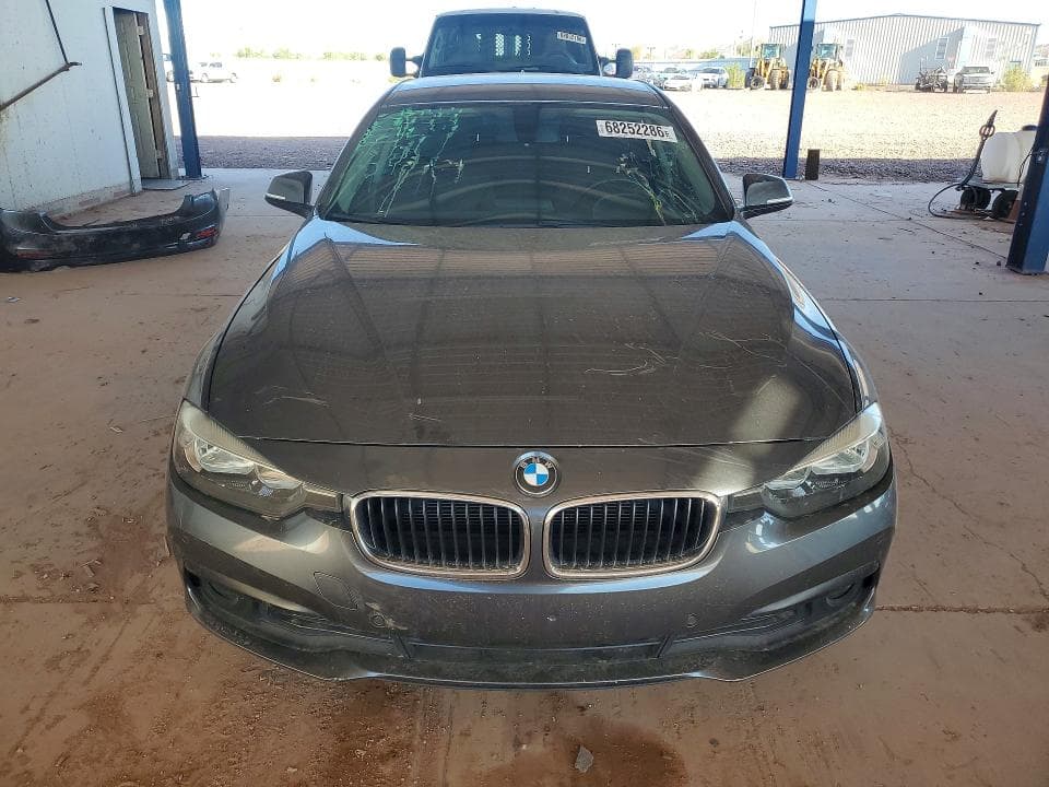 2017 BMW 320 I 5