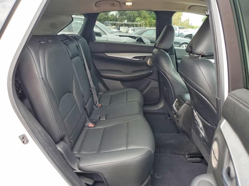 2019 INFINITI QX50 ESSENTIAL 11