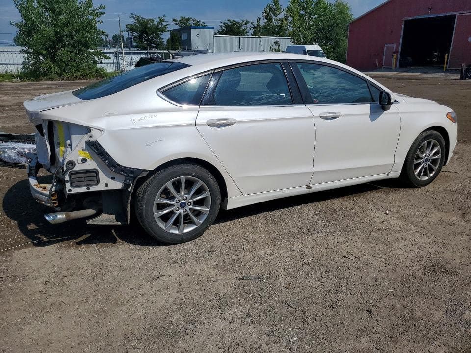 2017 FORD FUSION SE 3
