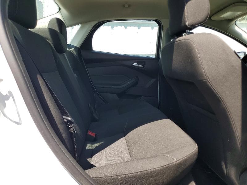 2018 FORD FOCUS SE 10