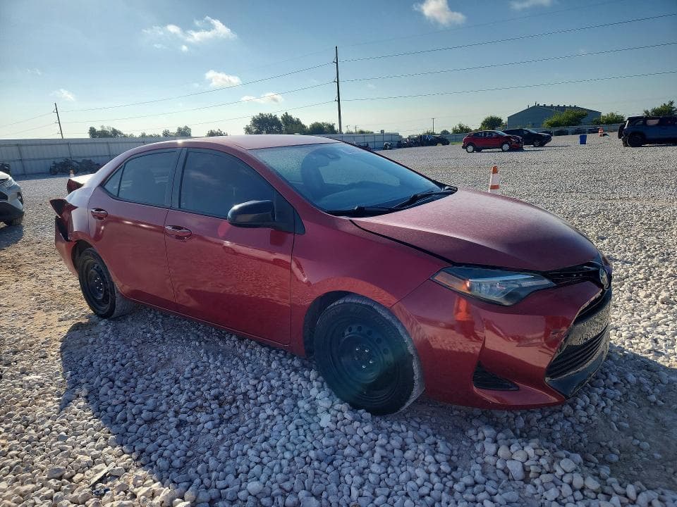 2017 TOYOTA COROLLA LE 4