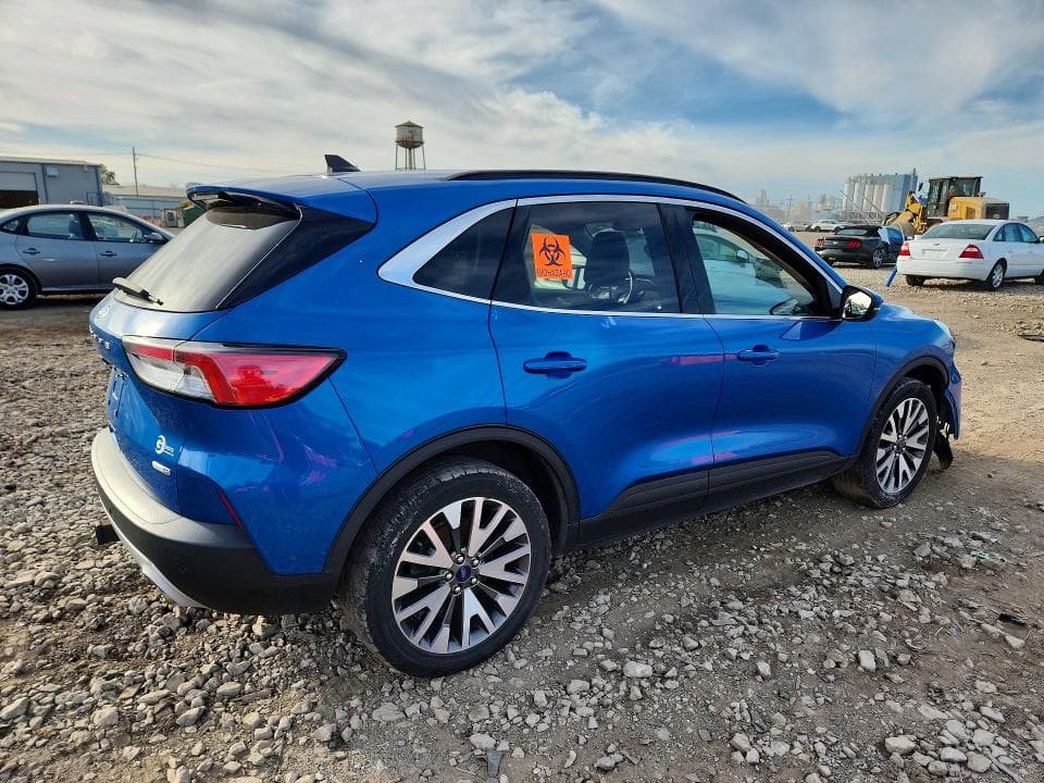2020 FORD ESCAPE TITANIUM 3