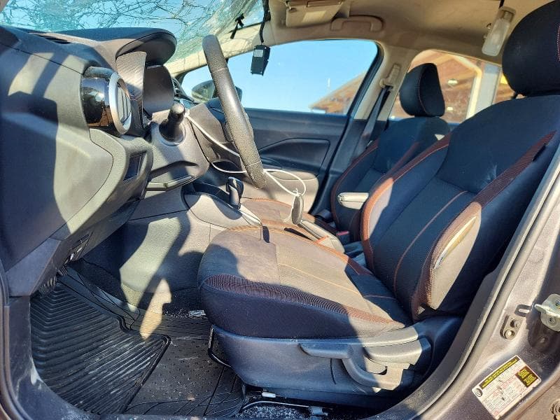 2020 NISSAN VERSA SR 7
