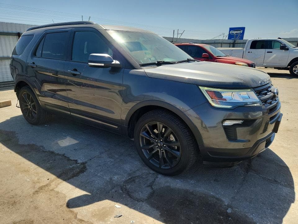 2018 FORD EXPLORER XLT 4