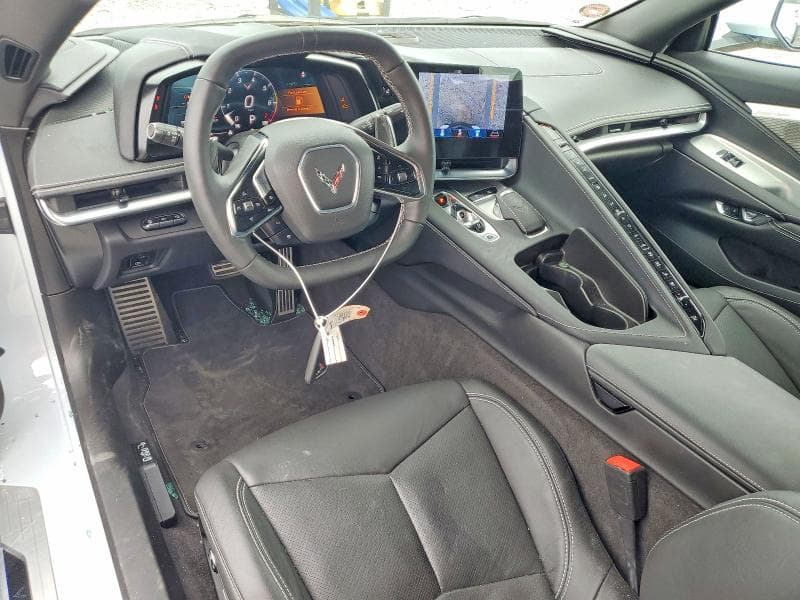 2024 CHEVROLET CORVETTE STINGRAY 2LT 8