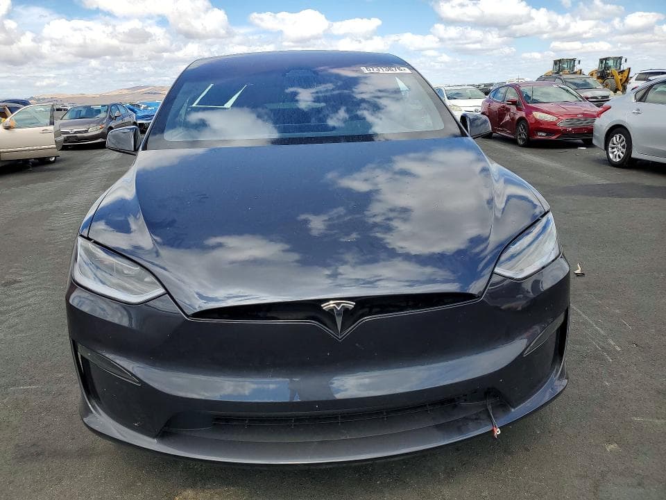 2025 TESLA MODEL X 5