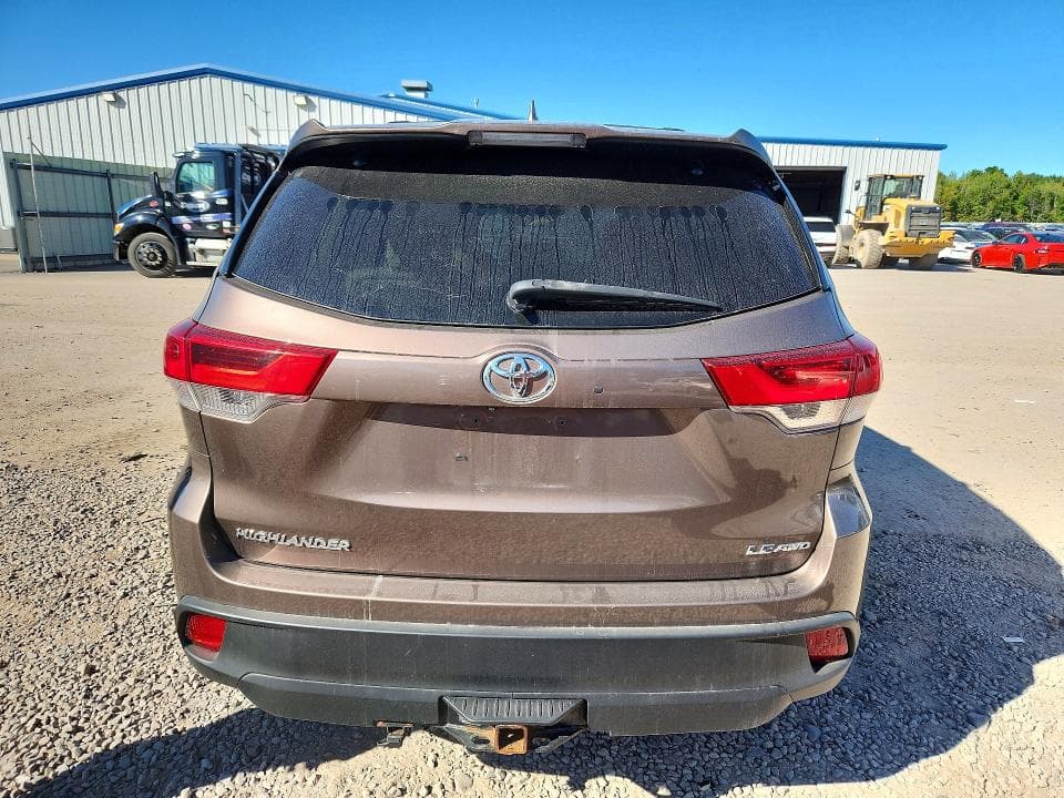 2018 TOYOTA HIGHLANDER LE PLUS 6