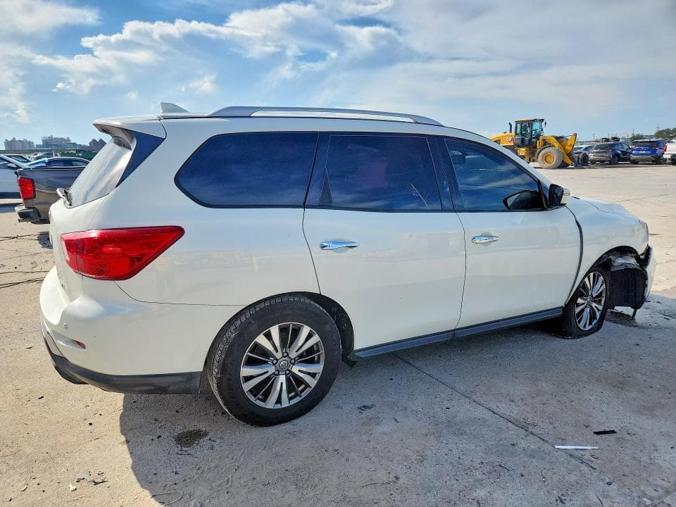 2019 NISSAN PATHFINDER SV 3