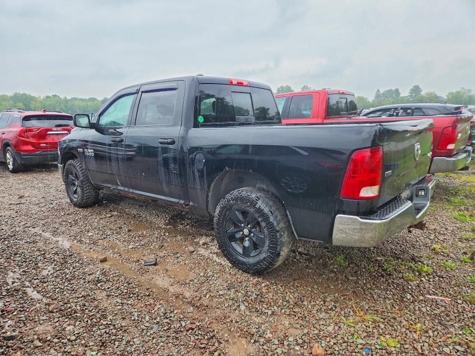 2018 RAM 1500 SLT 2