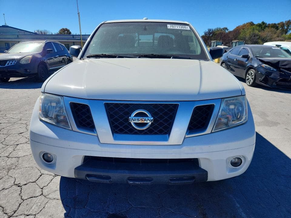 2017 NISSAN FRONTIER DESERT RUNNER 5