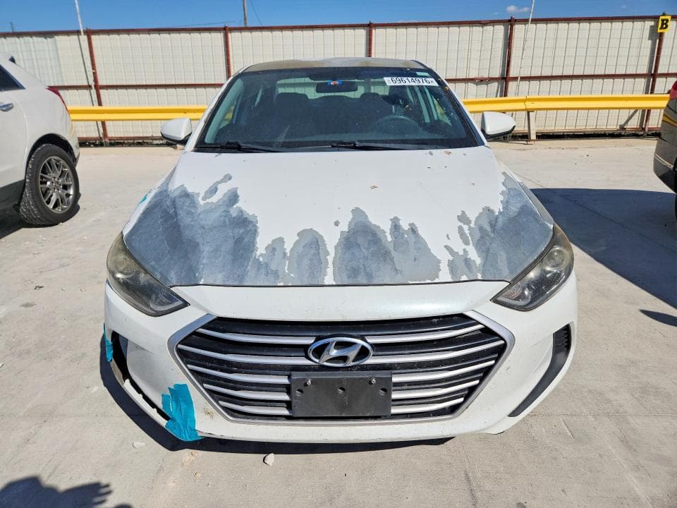 2017 HYUNDAI ELANTRA SE 5
