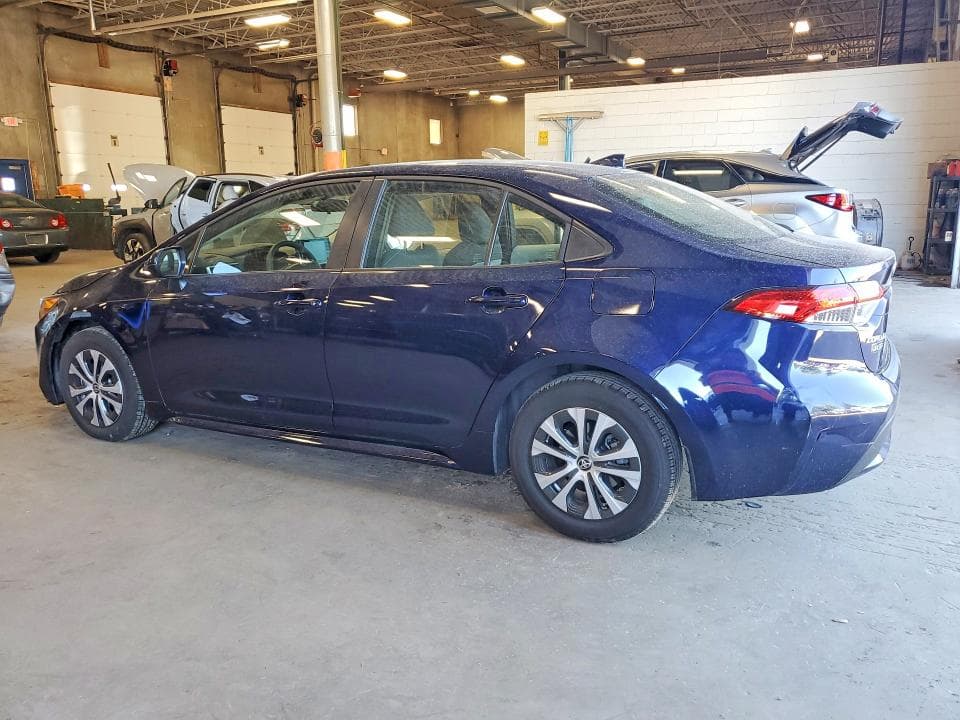 2022 TOYOTA COROLLA LE 2