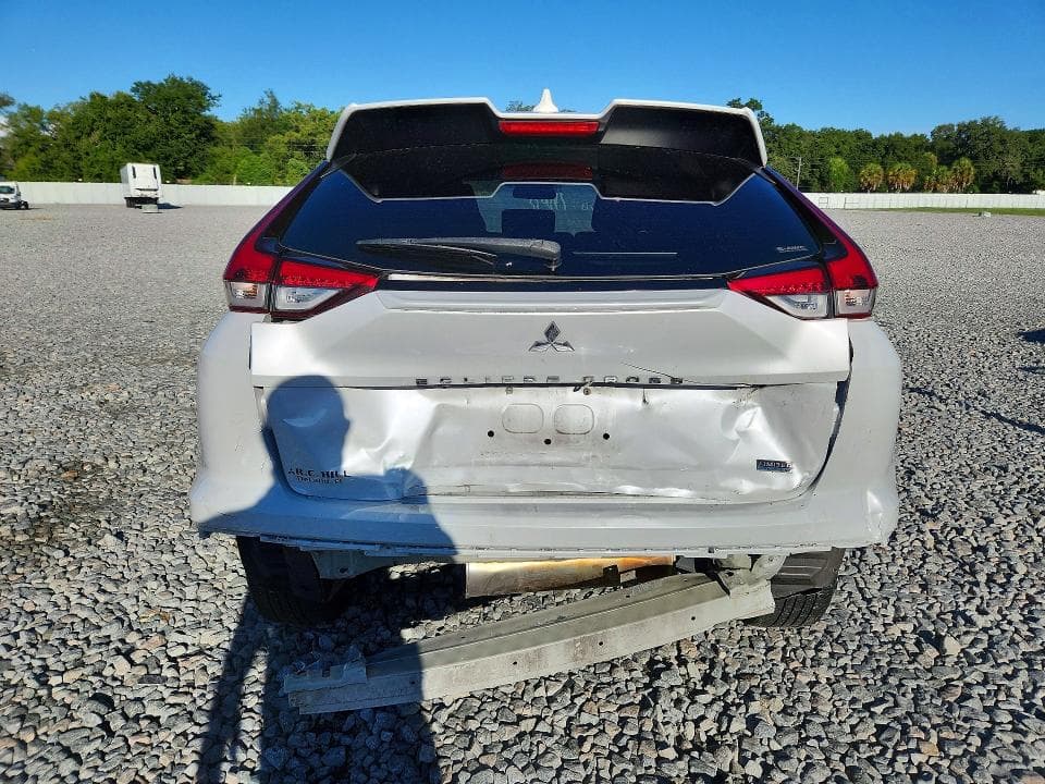 2023 MITSUBISHI ECLIPSE CROSS LE 6