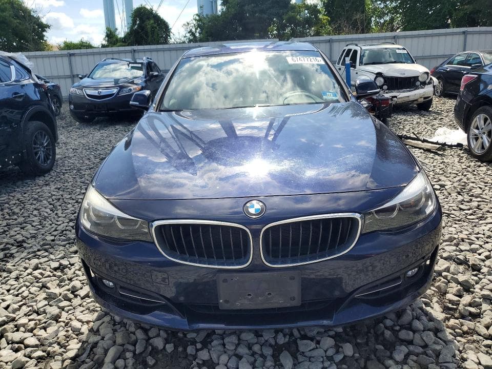 2017 BMW 330 XIGT 5