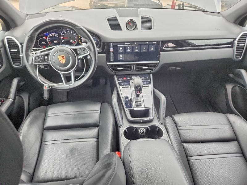 2019 PORSCHE CAYENNE 8