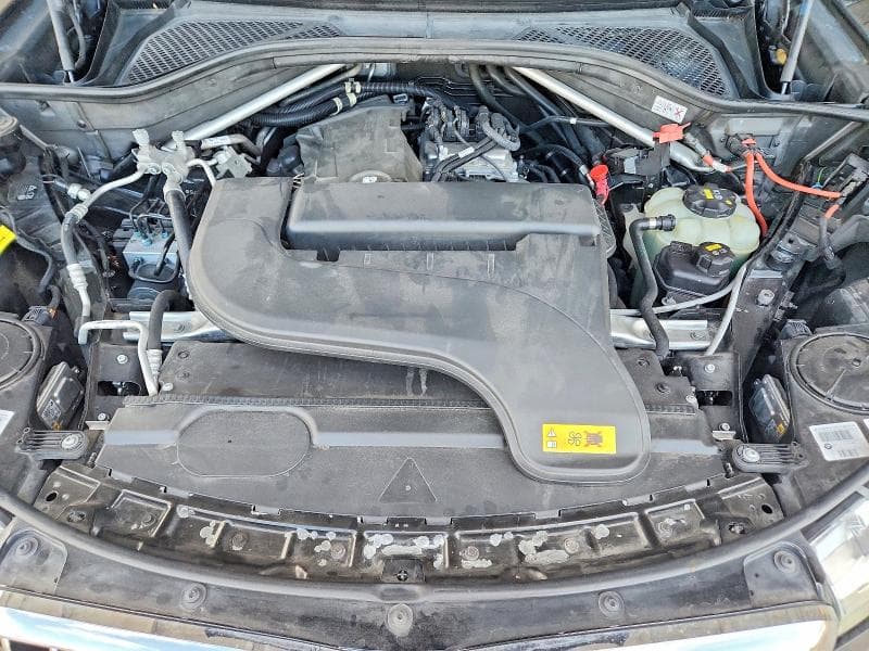 2017 BMW X5 XDR40E 12