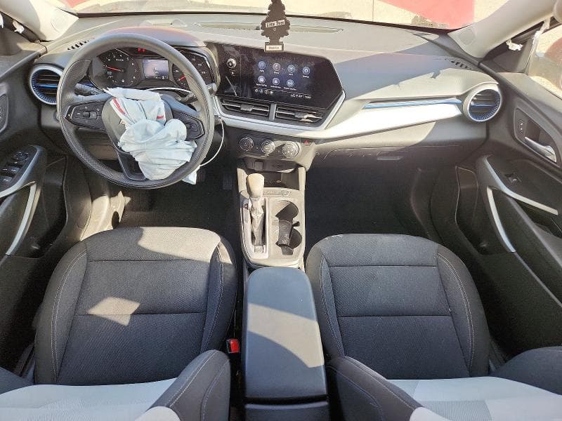 2024 CHEVROLET TRAX LS 8