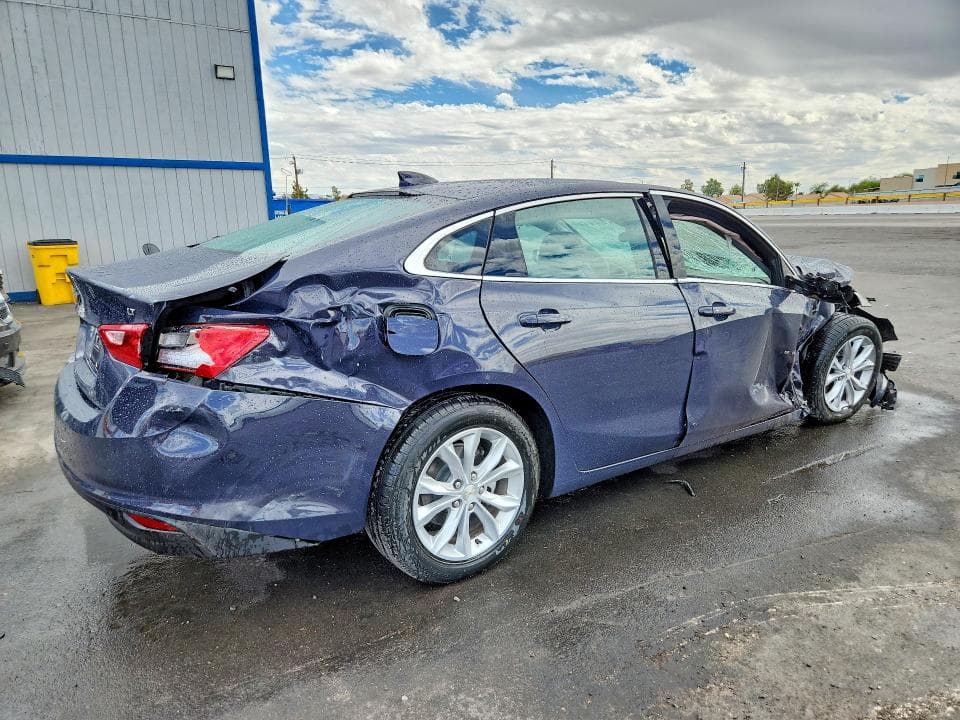 2025 CHEVROLET MALIBU LT 3