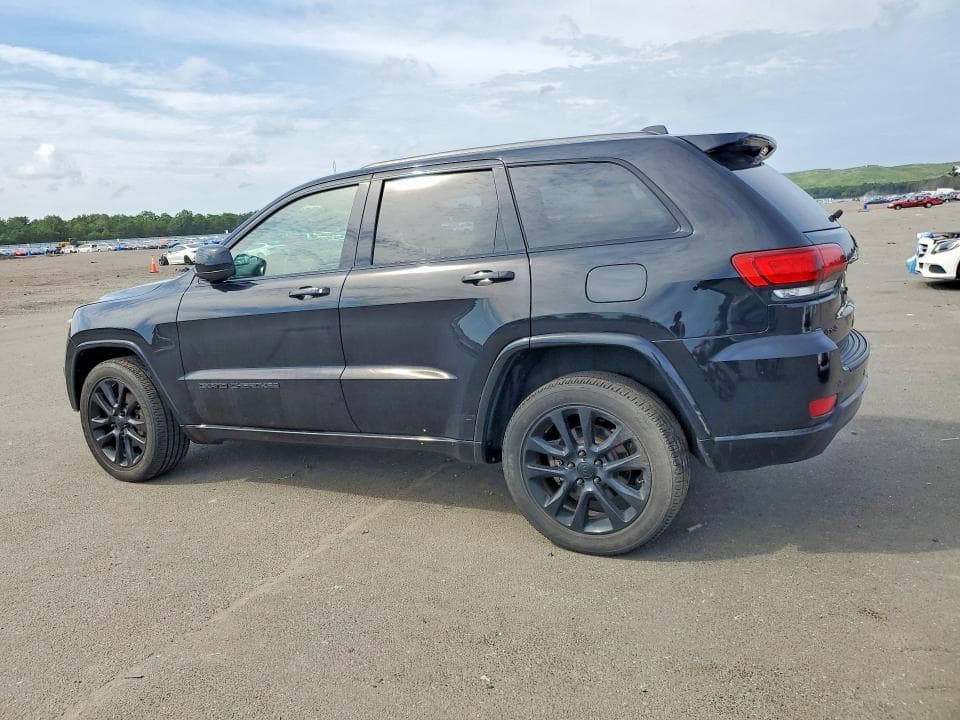 2019 JEEP GRAND CHEROKEE LAREDO 2