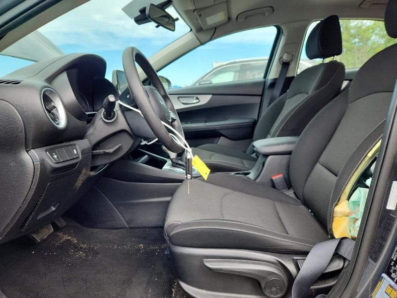 2023 KIA FORTE LXS 7
