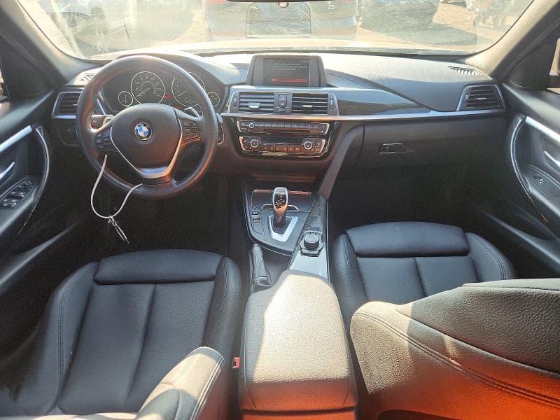 2018 BMW 330 XI 8