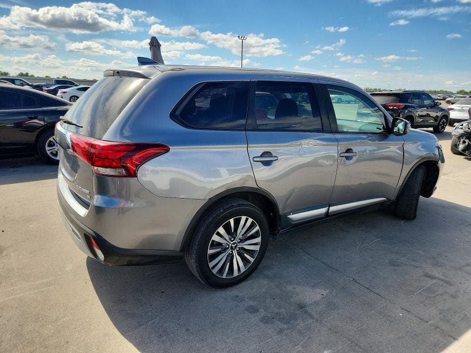 2019 MITSUBISHI OUTLANDER SE 3