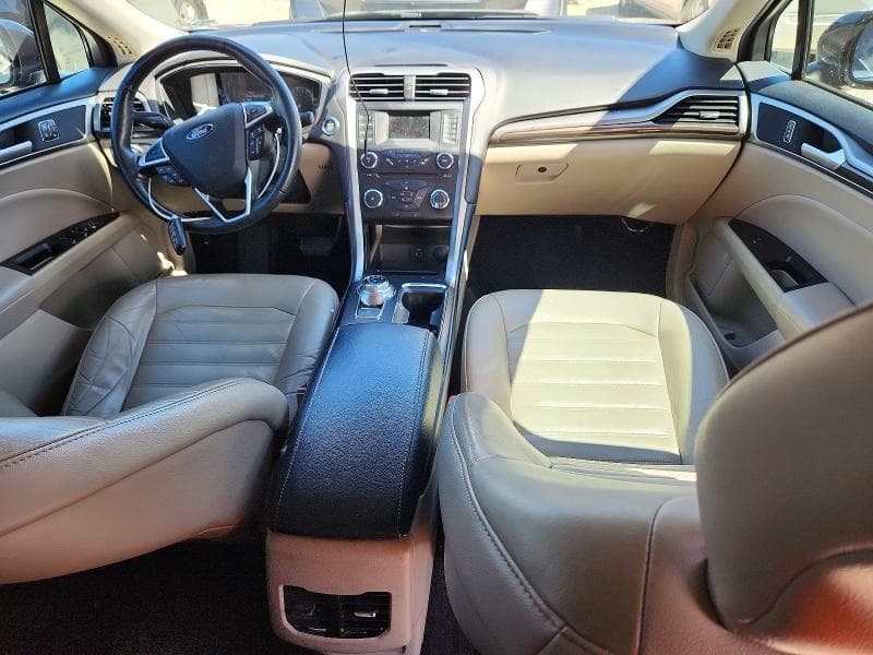 2017 FORD FUSION SE 8