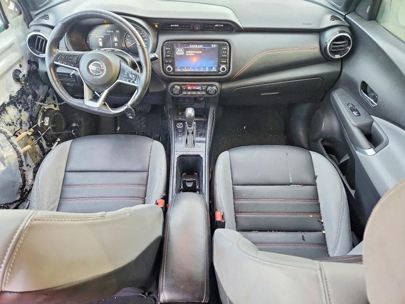 2021 NISSAN KICKS SR 8