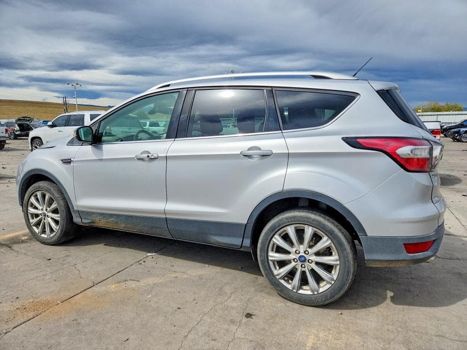 2017 FORD ESCAPE TITANIUM 2