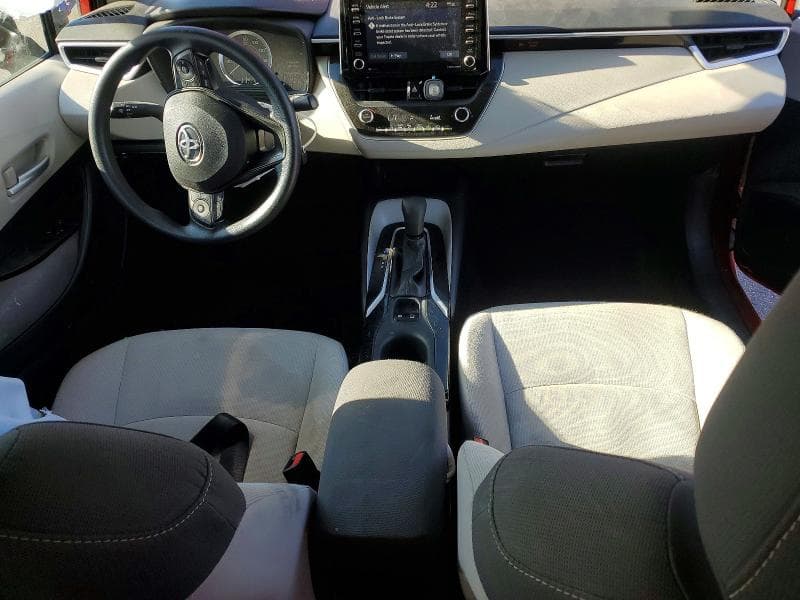 2021 TOYOTA COROLLA LE 8