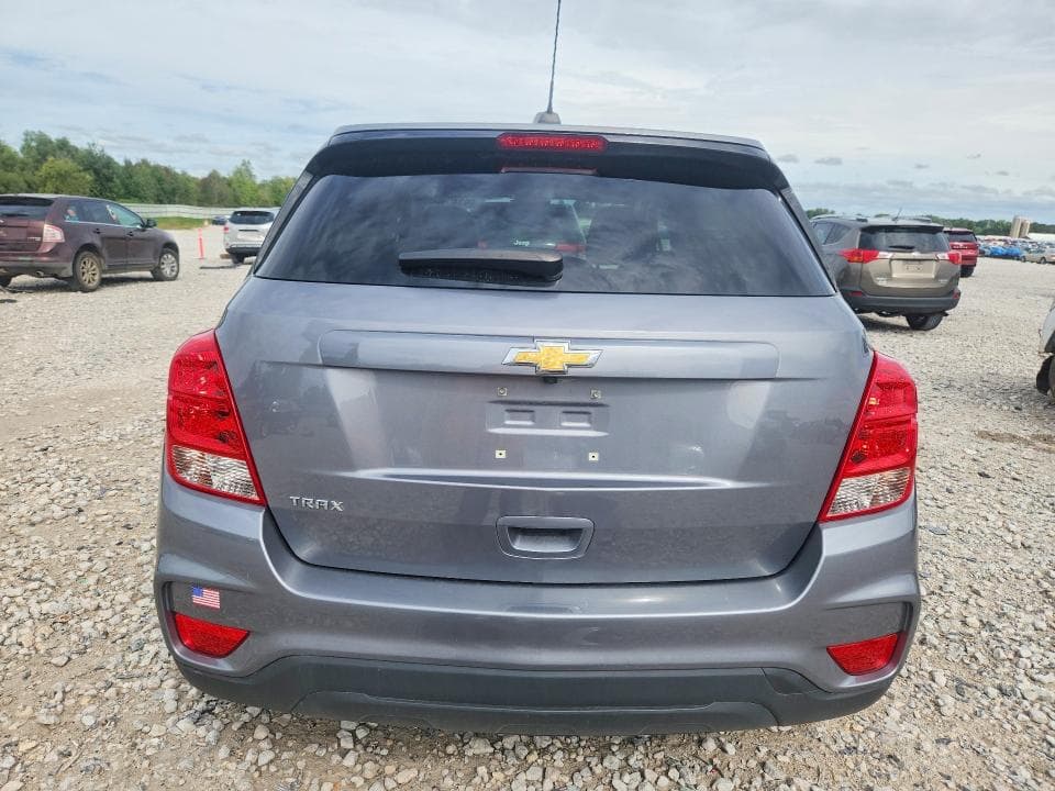 2020 CHEVROLET TRAX LS 6