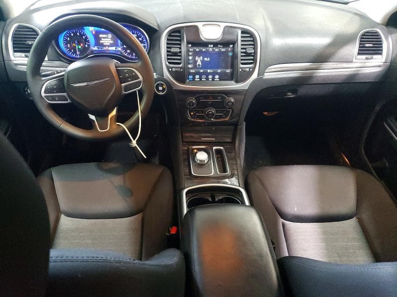 2022 CHRYSLER 300 TOURING 8