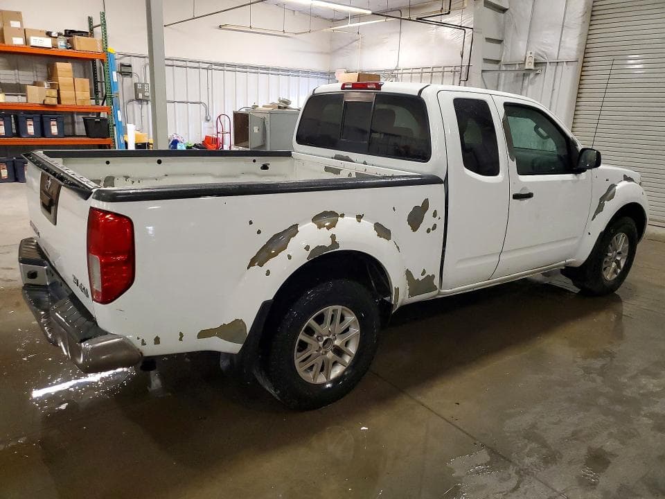2018 NISSAN FRONTIER SV V6 3