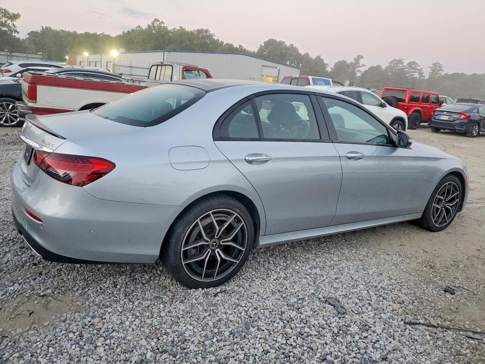 2023 MERCEDES-BENZ E 350 4MATIC 3