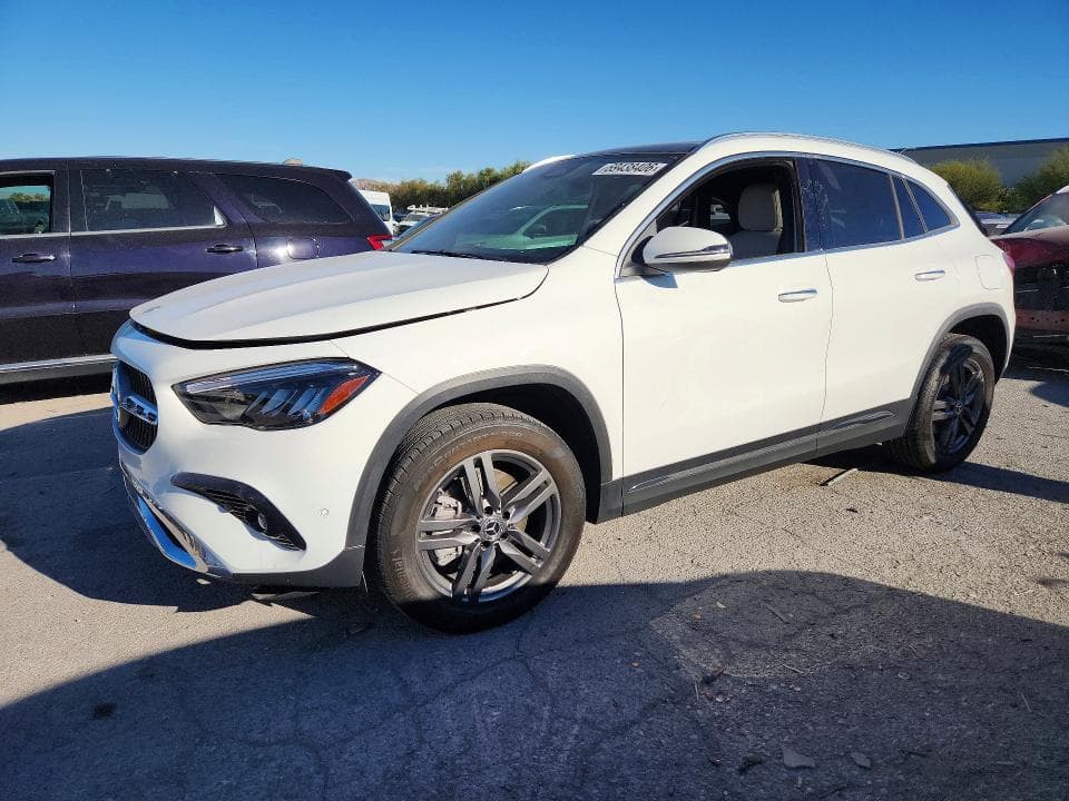 2025 MERCEDES-BENZ GLA 250