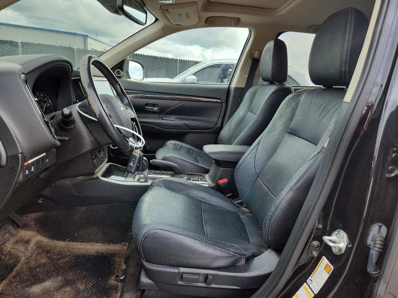 2017 MITSUBISHI OUTLANDER SE 7