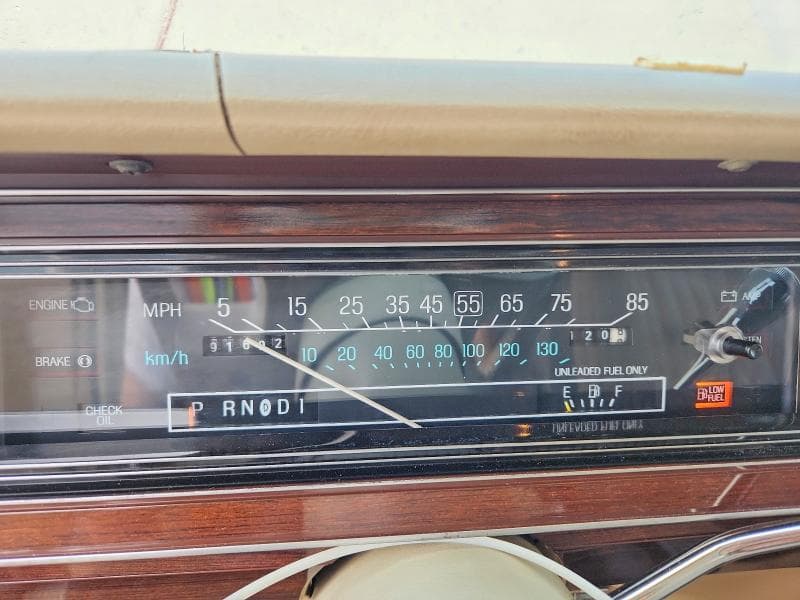 1985 FORD LTD CROWN VICTORIA 9