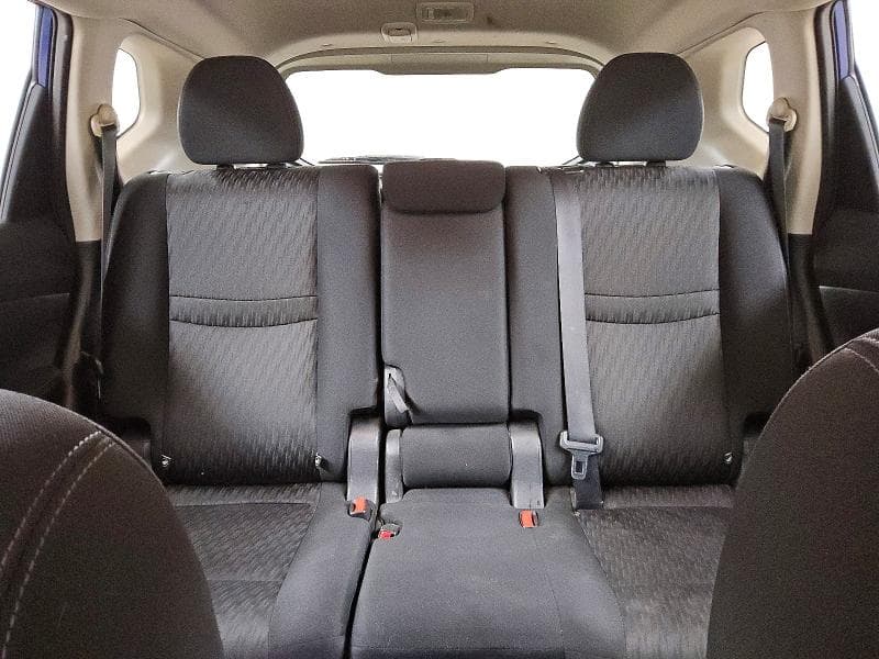 2017 NISSAN ROGUE S 10