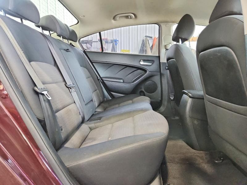 2018 KIA FORTE LX 10