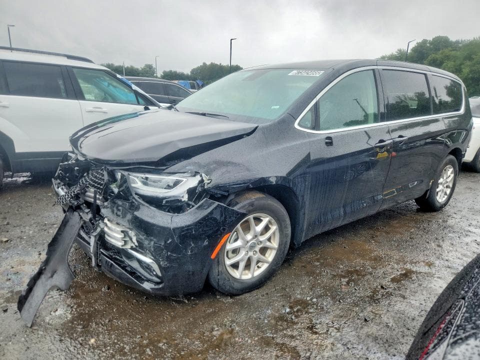 2024 CHRYSLER PACIFICA TOURING L - 1