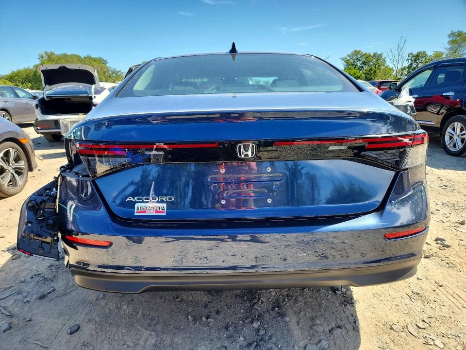 2024 HONDA ACCORD EX 6
