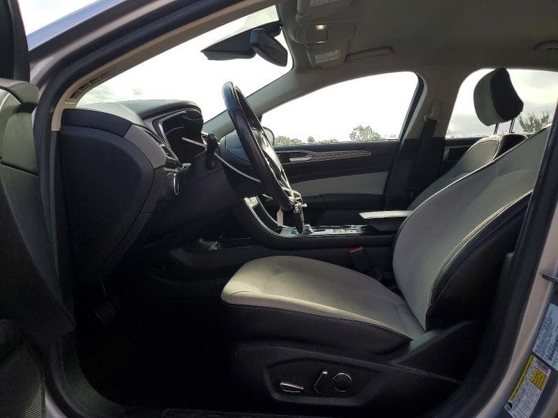2020 FORD FUSION SE 7