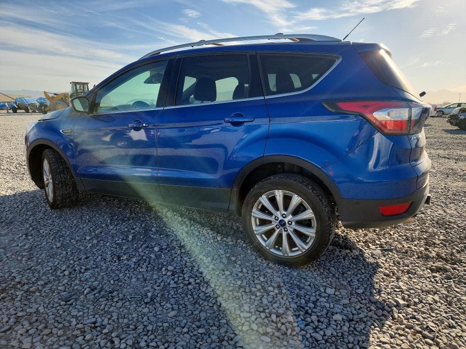 2017 FORD ESCAPE TITANIUM 2