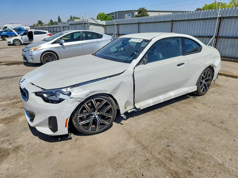 2023 BMW 230I