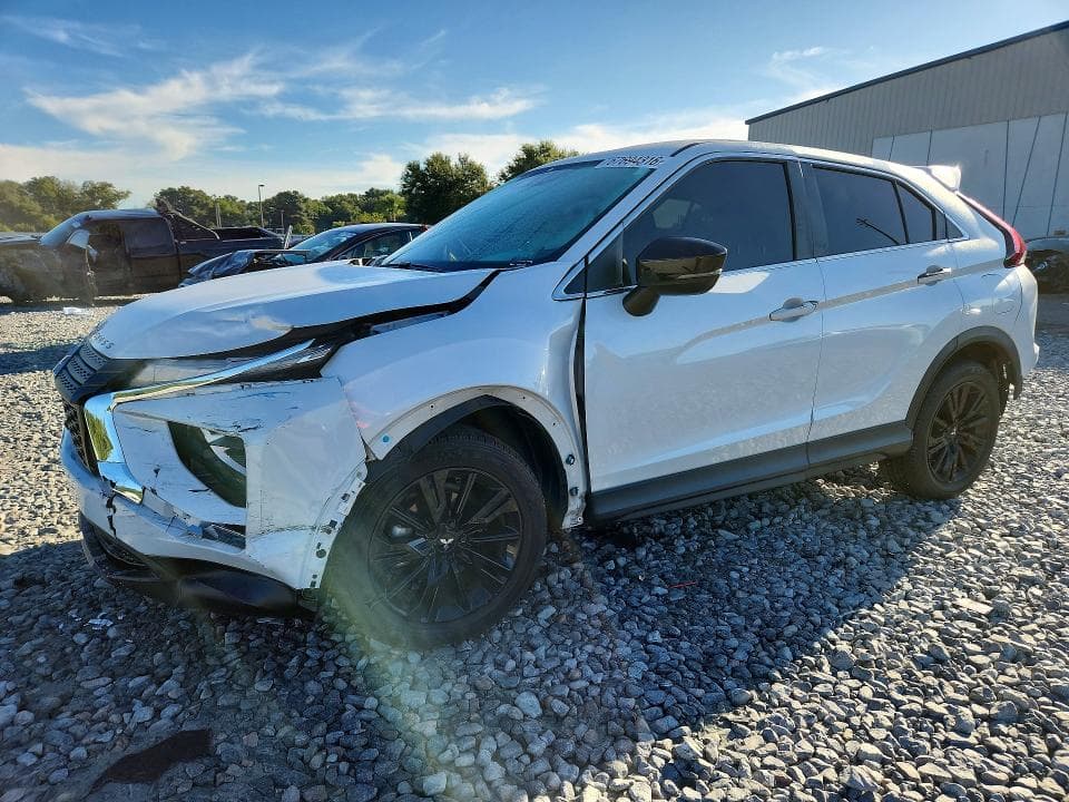 2023 MITSUBISHI ECLIPSE CROSS LE - 1