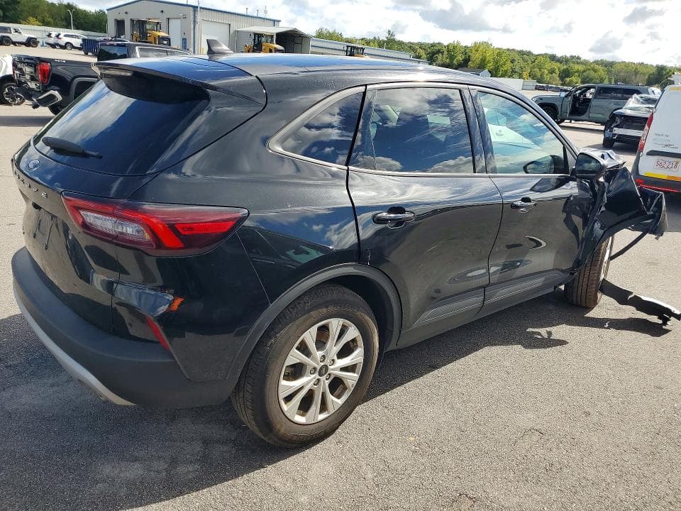 2025 FORD ESCAPE ACTIVE 3