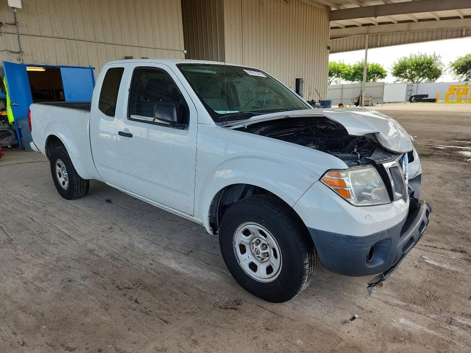 2018 NISSAN FRONTIER S 4