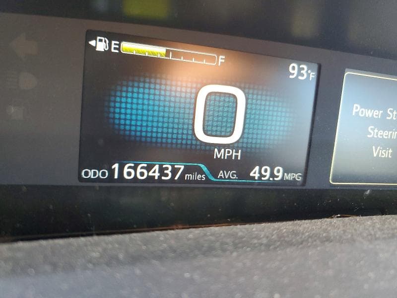 2021 TOYOTA PRIUS LE 9